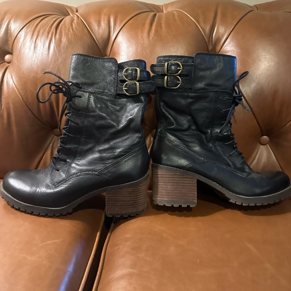 Women’s Heeled Boots